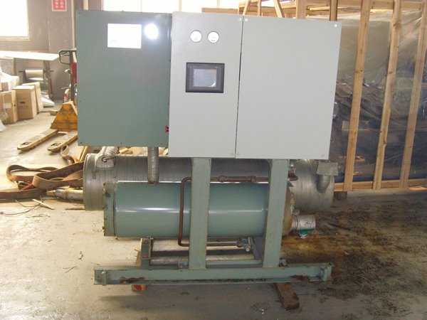 麻洋镇酒店中央空调不停机清洗方法介绍